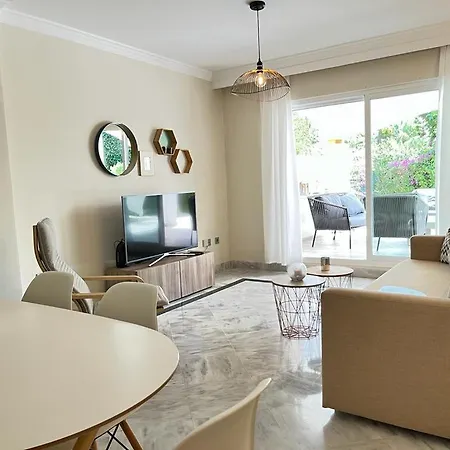 Fantastico 2 Dormitorios En Dama Noche-banus-marbella Apartment