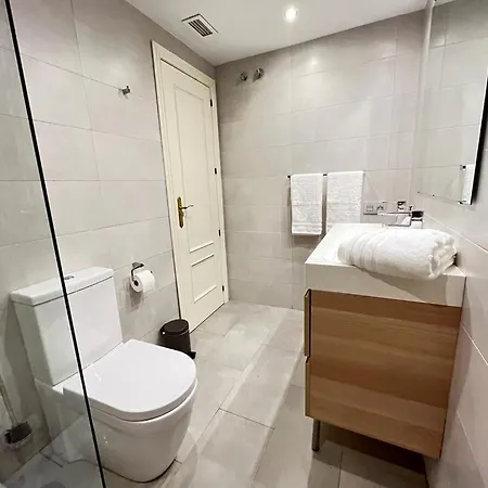 Fantastico 2 Dormitorios En Dama Noche-banus-marbella Apartment Marbella