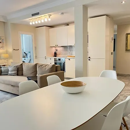 Fantastico 2 Dormitorios En Dama Noche-banus-marbella Apartment Marbella